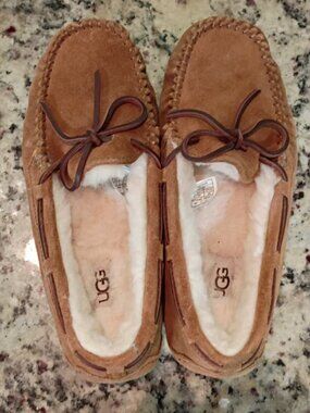 UGS Women's Tan Brown Bow Detail Ballet Flats-Slip-On Ballerina Shoes-Size 6-NEW